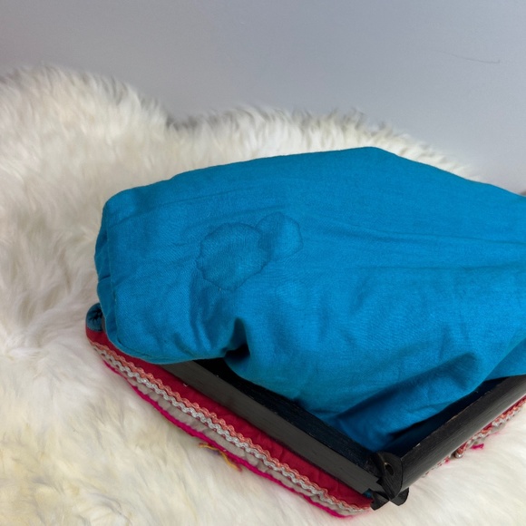 Women's Free People Quilt Embroidered Wood Handle Boho Clutch - Picture 10 of 15